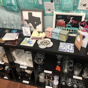 TVD Designs - Craft House & Studio - Wine glasses (BYOB) and craft supplies - Art Classes Near Me - Round Rock, Texas