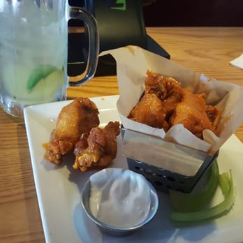Chili's - Wings and a $3.50 Margaritta - Bars Near Me - North Charleston, South Carolina