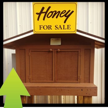 Anthony's Local Honey - Self service honey shack! Place money in the metal box. See green Arrow left of picture - Honey Near Me - Sewell, New Jersey