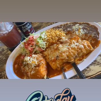 Panchi’s Restaurant - Chile relleno combo - Seafood Near Me - Paramount, California Panchi’s Restaurant - Chile relleno combo - Seafood Near Me - Paramount, California