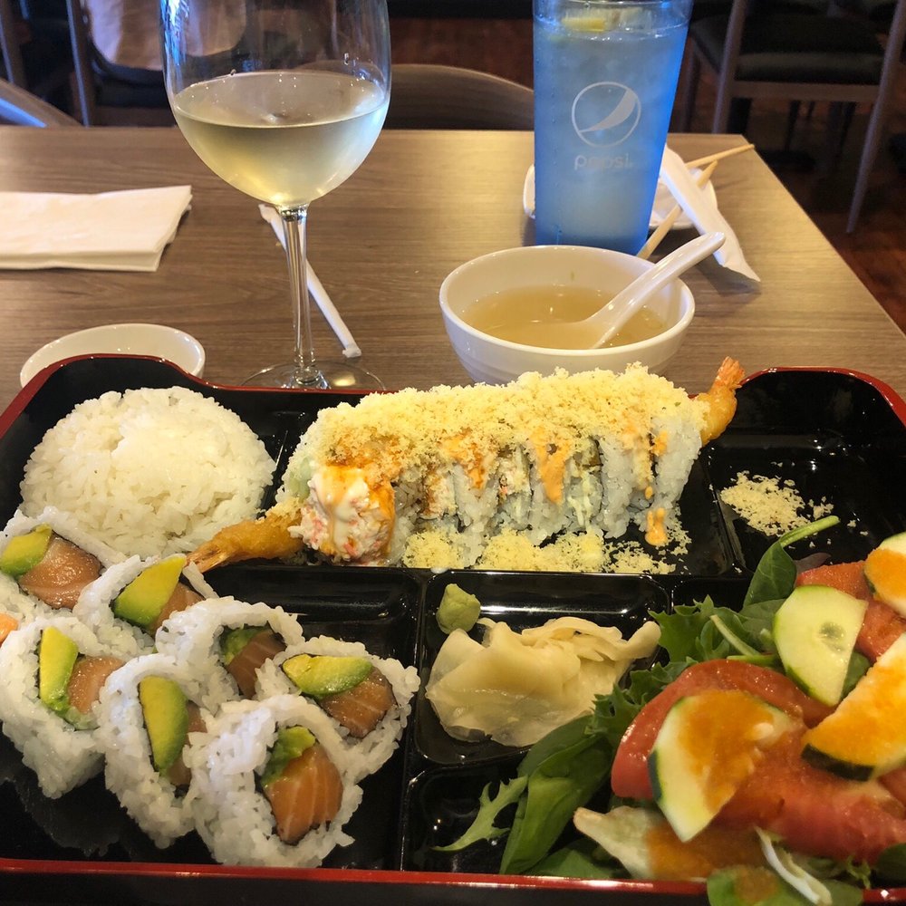 Ahi Sushi - The lunch special shrimp tempura roll and avocado with salmon roll along with a glass of Sauvignon Blanc - Sushi Bars Near Me - Bakersfield, California Ahi Sushi - The lunch special shrimp tempura roll and avocado with salmon roll along with a glass of Sauvignon Blanc - Sushi Bars Near Me - Bakersfield, California