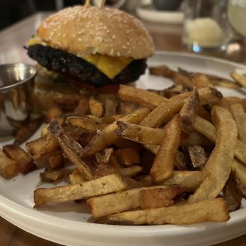 Whiskey Cake Jacksonville - Tavern Burger - New American Near Me - Jacksonville, Florida Whiskey Cake Jacksonville - Tavern Burger - New American Near Me - Jacksonville, Florida