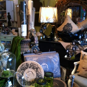 Savvy Chic - Savvy Chic has an outstanding selection of home accessories and accent pieces you won't see anywhere else. - Women's Clothing Near Me - Detroit, Michigan Savvy Chic - Savvy Chic has an outstanding selection of home accessories and accent pieces you won't see anywhere else. - Women's Clothing Near Me - Detroit, Michigan