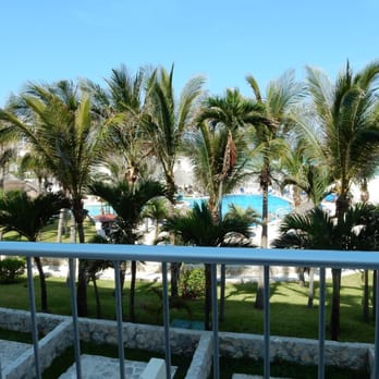 Park Royal Golden - View from our room, second floor on the main hotel, trees blocking view but still beautiful - Hotels Near Me - Cancún, ROO