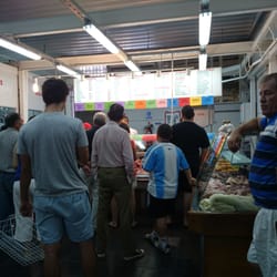 Autoservicio Pugliese - Es un frigorífico, que trabaja de abastecimiento. Carne Vacuna, cerdo, pescado, pollo, achuras. También verdulería y almacen.