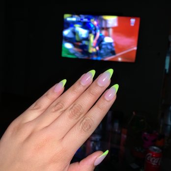 Priti Nails - Neon yellow french tip w/ almond shape - Nail Salons Near Me - Lynnwood, Washington Priti Nails - Neon yellow french tip w/ almond shape - Nail Salons Near Me - Lynnwood, Washington