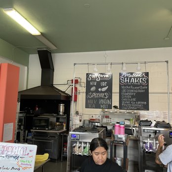 Niu Soft Serve - Desserts Near Me - Honolulu, Hawaii Niu Soft Serve - Desserts Near Me - Honolulu, Hawaii