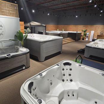 Waterscape Hot Tubs & Pools - Waterscape Hot Tubs back showroom showcasing Canadian made hot tubs, Canadian made swim spas from Hydropool and Dreammaker spas. - Pool & Hot Tub Service Near Me - Waterloo, Ontario Waterscape Hot Tubs & Pools - Waterscape Hot Tubs back showroom showcasing Canadian made hot tubs, Canadian made swim spas from Hydropool and Dreammaker spas. - Pool & Hot Tub Service Near Me - Waterloo, Ontario