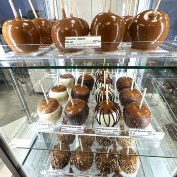 Kilwins Ice Cream - Chocolate - Fudge - Desserts Near Me - Boca Raton, Florida