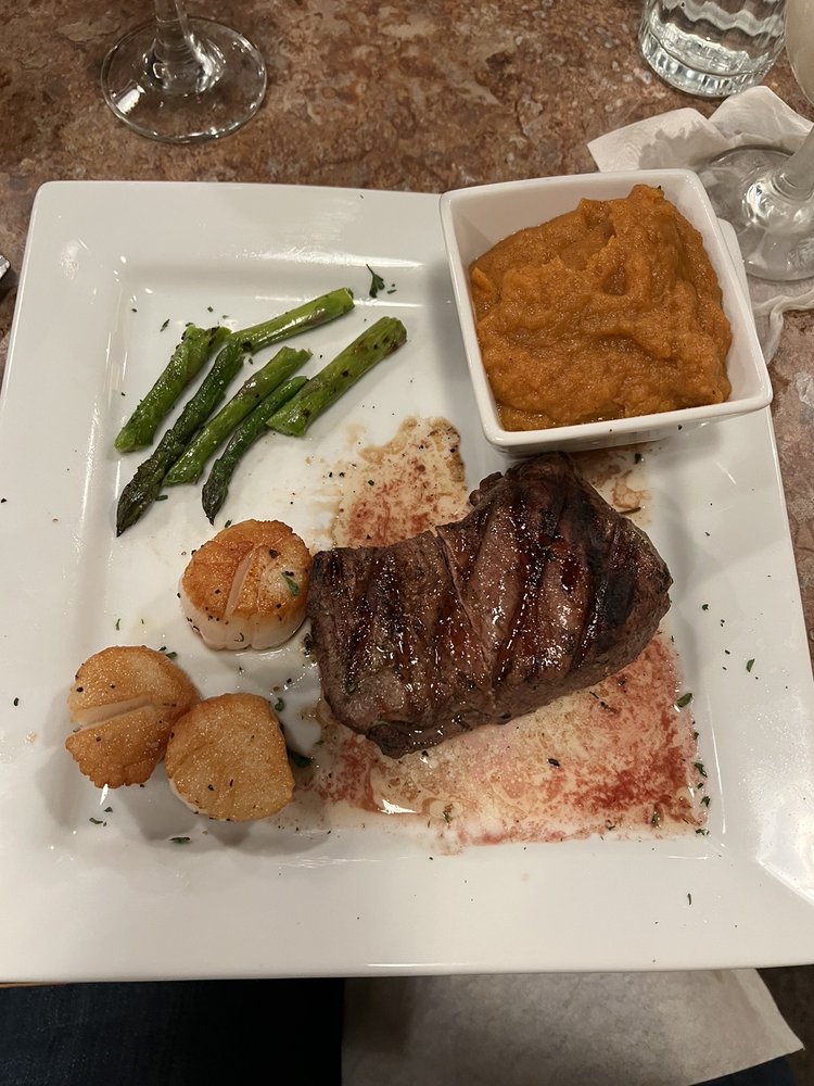 BULL DOCKS 11 Photos 1100 Celebration Ave, Virginia