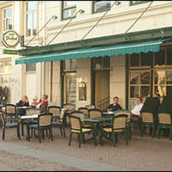 Café De Halve Maan
