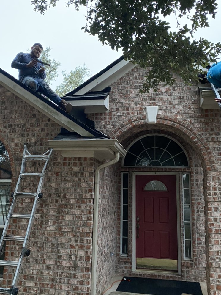 Slide of JPG Roofing & Restoration