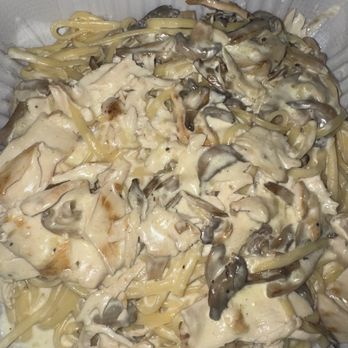 Michael's Pizza & Subs - Mushroom Alfredo w/chicken - Pizza Near Me - Baltimore, Maryland Michael's Pizza & Subs - Mushroom Alfredo w/chicken - Pizza Near Me - Baltimore, Maryland