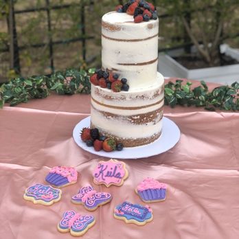 Las Mariposas Estate - I got to drop a cake at this beautiful venue. - Venues & Event Spaces Near Me - Escondido, California Las Mariposas Estate - I got to drop a cake at this beautiful venue. - Venues & Event Spaces Near Me - Escondido, California