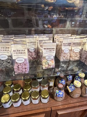 Schmidt's Fudge Haus by null