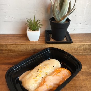 Phat Kaphrao - Mango sticky rice - Thai Near Me - Toronto, Ontario