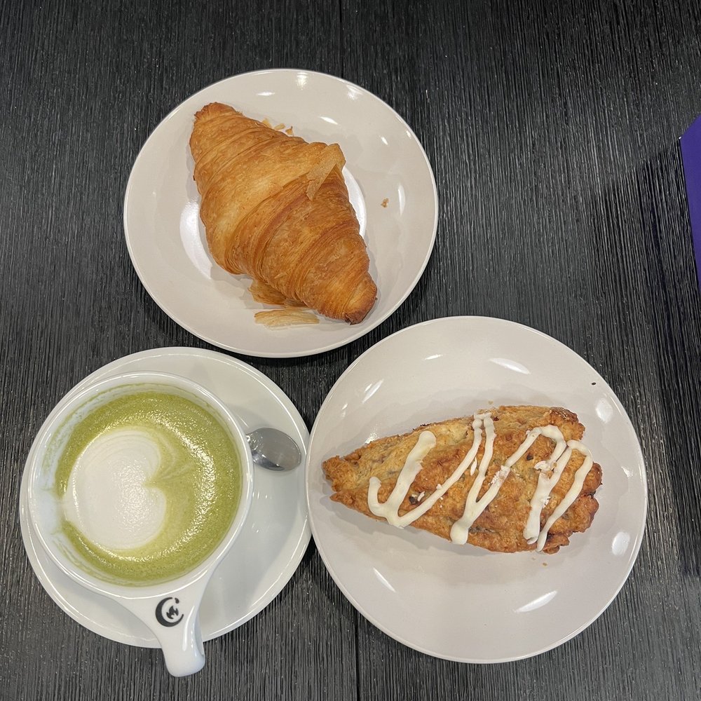 Matcha latte Croissant Scone