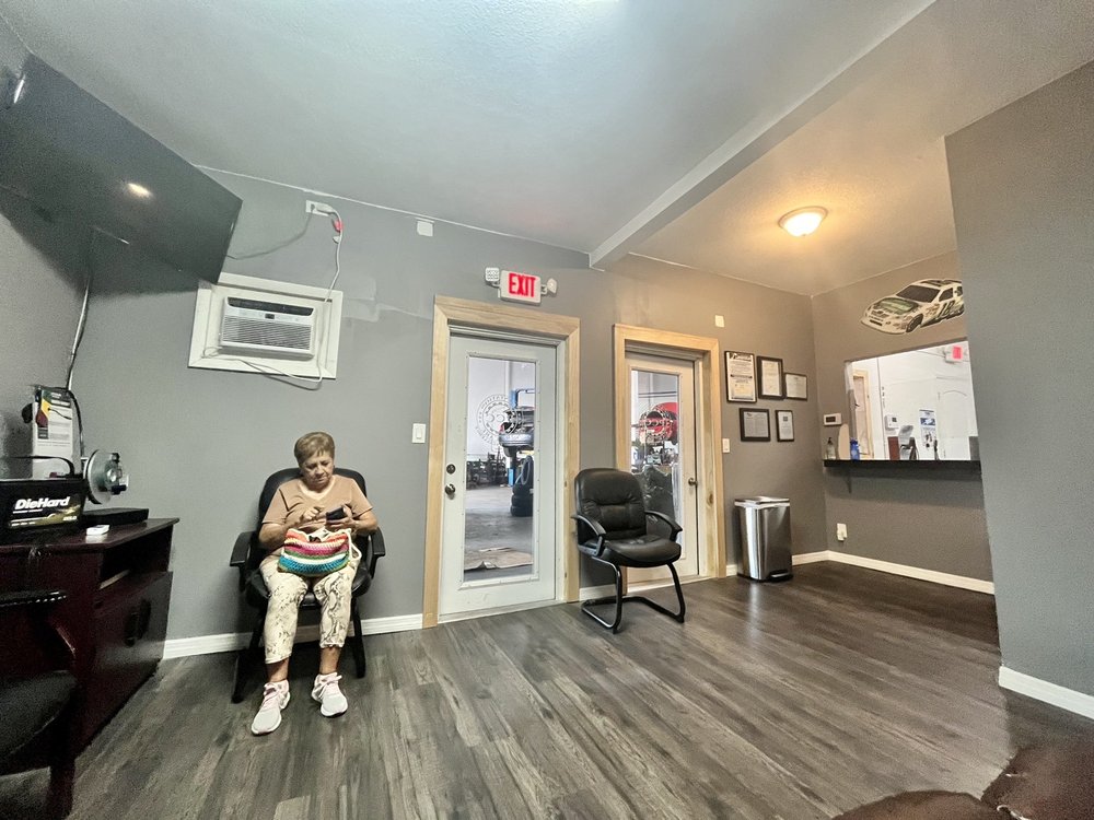 PLANTATION CAR CARE Updated October 2024 6561 NW 14th St