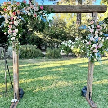 Something's Blooming - Ceremony arch - Florists Near Me Something's Blooming - Ceremony arch - Florists Near Me