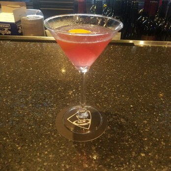 Topgolf - New American Near Me - Edison, New Jersey