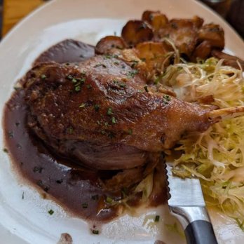 Café du Soleil - Confit de Canard - French Near Me - New York, New York