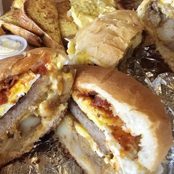 Dos Huevos Breakfast Shop - Breakfast & Brunch Near Me - Garland, Texas Dos Huevos Breakfast Shop - Breakfast & Brunch Near Me - Garland, Texas