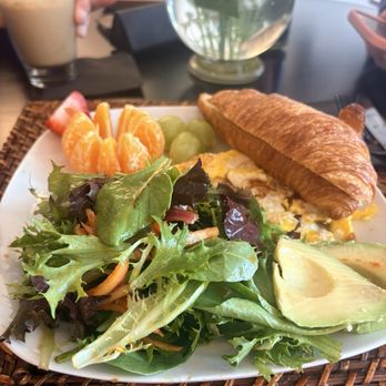 Le Dor cafe - Cafes Near Me - Lantana, Florida Le Dor cafe - Cafes Near Me - Lantana, Florida