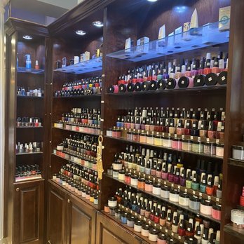 Flourish Nails & Spa - Nail Salons Near Me - Orlando, Florida Flourish Nails & Spa - Nail Salons Near Me - Orlando, Florida