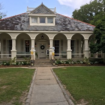 Maison Lafitte - Venues & Event Spaces Near Me - Mandeville, Louisiana