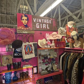 King Richard's Antique Center - Vintage Girl Clothing - Antiques Near Me - Whittier, California
