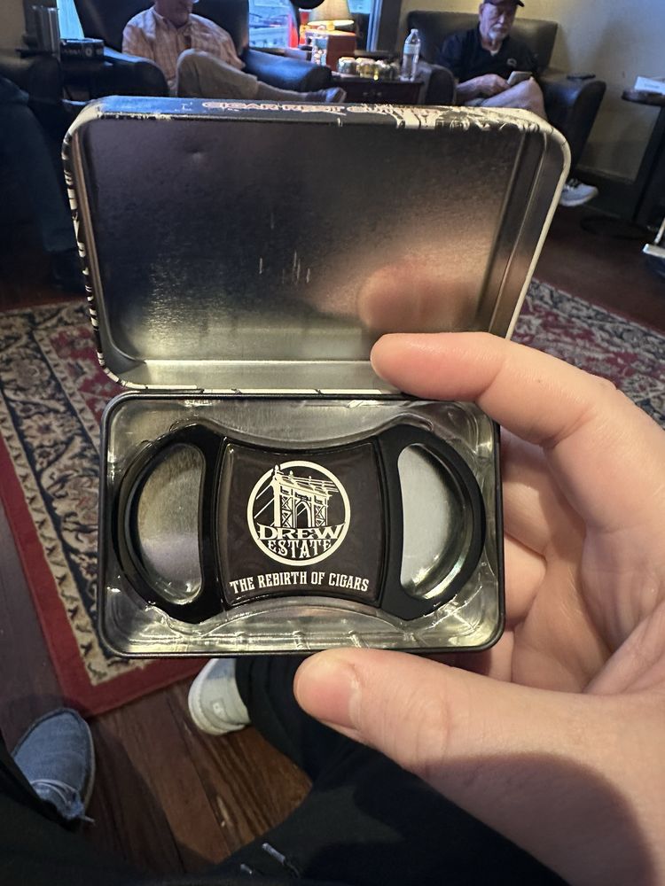 Social spots from Havana Rey's