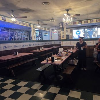 New York Pizzeria - Inside seating - Pizza Near Me - Chino, California