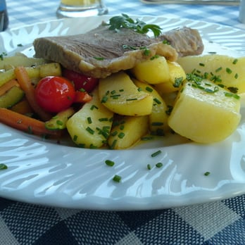 Bucherer Strandcafe - Cafes Near Me - Walchensee, BY
