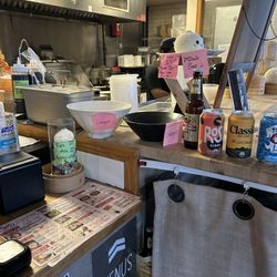 Steam Boys - This is where you place your order or let them know you have a mobile order!