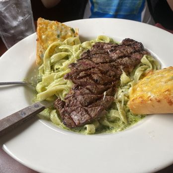 Manny's Steakhouse - steak Fettucini Alfredo - Steakhouses Near Me - Vallejo, California Manny's Steakhouse - steak Fettucini Alfredo - Steakhouses Near Me - Vallejo, California