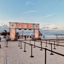 Elite Experience - SOBEWFF: Moët & Chandon BubbleQ - BubbleQ at The Delano