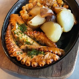 Pulpo Anticuchero