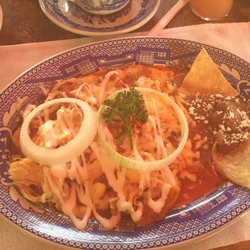 Chilaquiles rojos