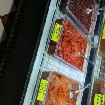 Valentína Market - a variety of food items - Grocery Near Me - Lake Forest, California