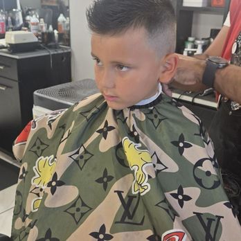 Carlos Aaron Barber - Ready for Kindergarten! - Barbers Near Me - Las Vegas, Nevada Carlos Aaron Barber - Ready for Kindergarten! - Barbers Near Me - Las Vegas, Nevada