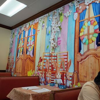 Luigi's Pizza - Their Easter Mural on the wall, really cute. - Pizza Near Me - Homosassa, Florida Luigi's Pizza - Their Easter Mural on the wall, really cute. - Pizza Near Me - Homosassa, Florida