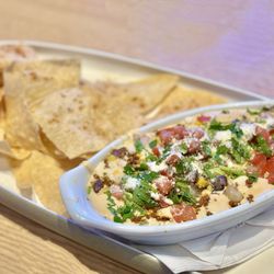 Dave & Buster's Arcadia - Santa Anita - Papi Chulo Queso