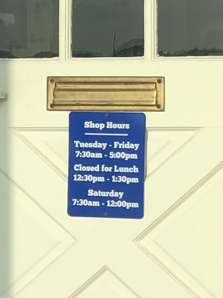 SHADE TREE BARBER SHOP 4300 Eastern Pines Rd, Greenville, North