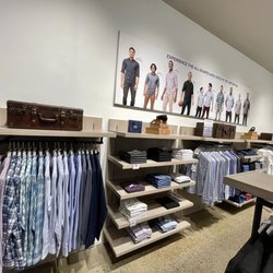 UNTUCKit