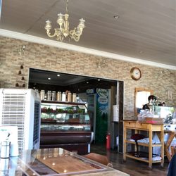 Artemis Restaurant