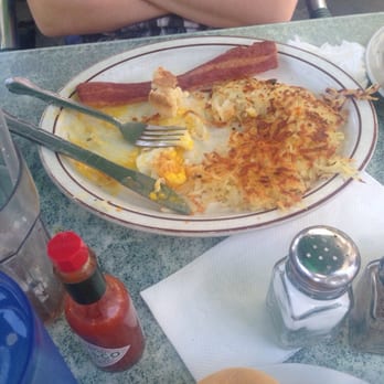 VIP's Cafe - Turkey Bacon, eggs, and hash browns - Breakfast & Brunch Near Me - Tarzana, California VIP's Cafe - Turkey Bacon, eggs, and hash browns - Breakfast & Brunch Near Me - Tarzana, California
