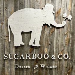 Sugarboo & Co - Logo behind the registers at Sugarboo @ Co