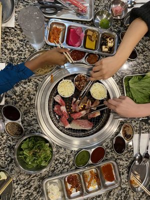 Let's Meat Kbbq by null