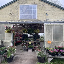 Silver Spring Farm Market - Greenhouse