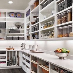 Perfect Simplicity - Professional Home Organization + Interior Design